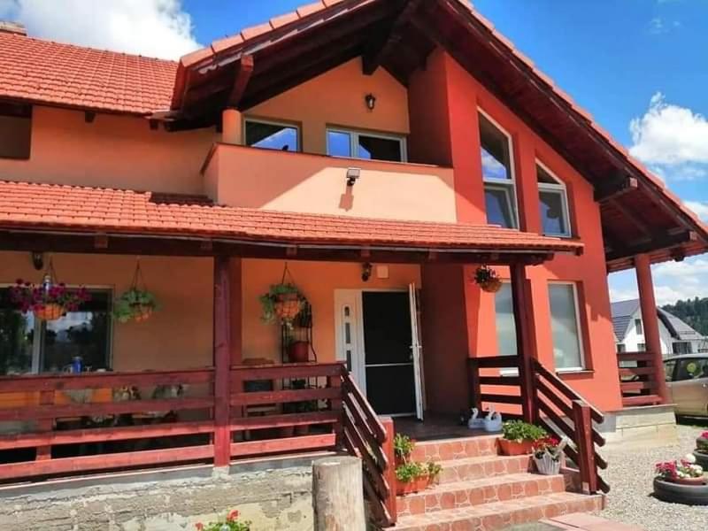 Budova, kde se ubytování v soukromí nachází