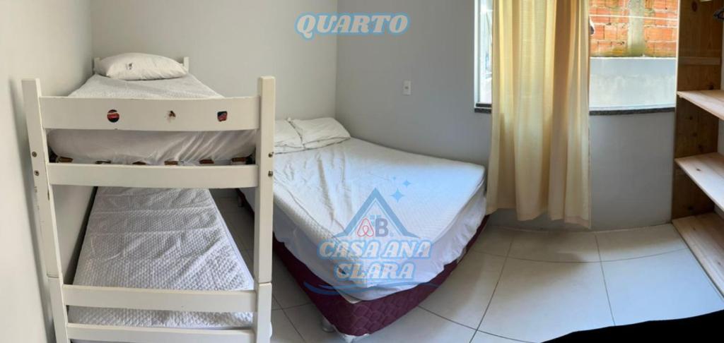 Ένα ή περισσότερα κρεβάτια σε δωμάτιο στο Casa Ana Clara