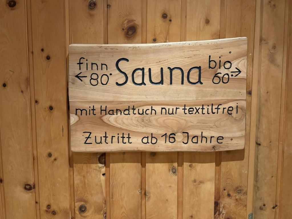 Certifikát, hodnocení, plakát nebo jiný dokument vystavený v ubytování Casa Köstner