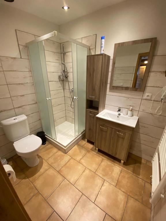 Apartmán na statku Červený Kostelec - 4