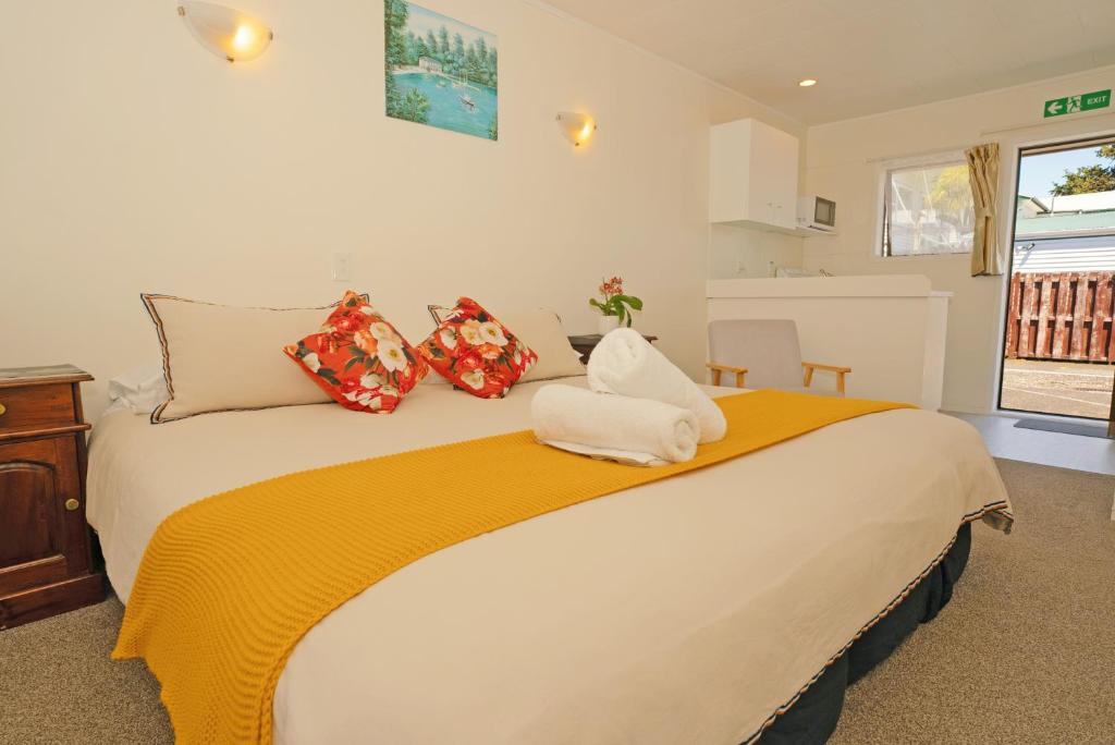 Dukes Midway Lodge - Resim 32