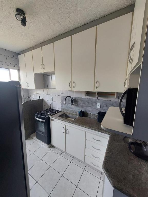 Dapur atau dapur kecil di Apê 2 quartos Coqueiral de Itaparica