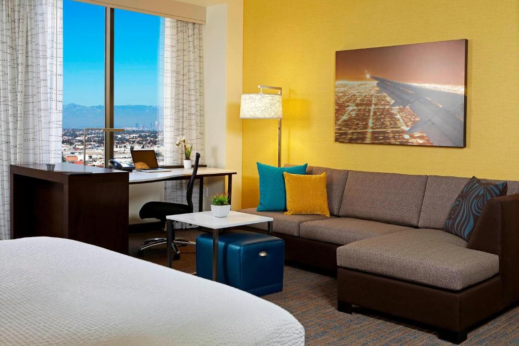 Residence Inn by Marriott Los Angeles LAX/Century Boulevard - King Studio