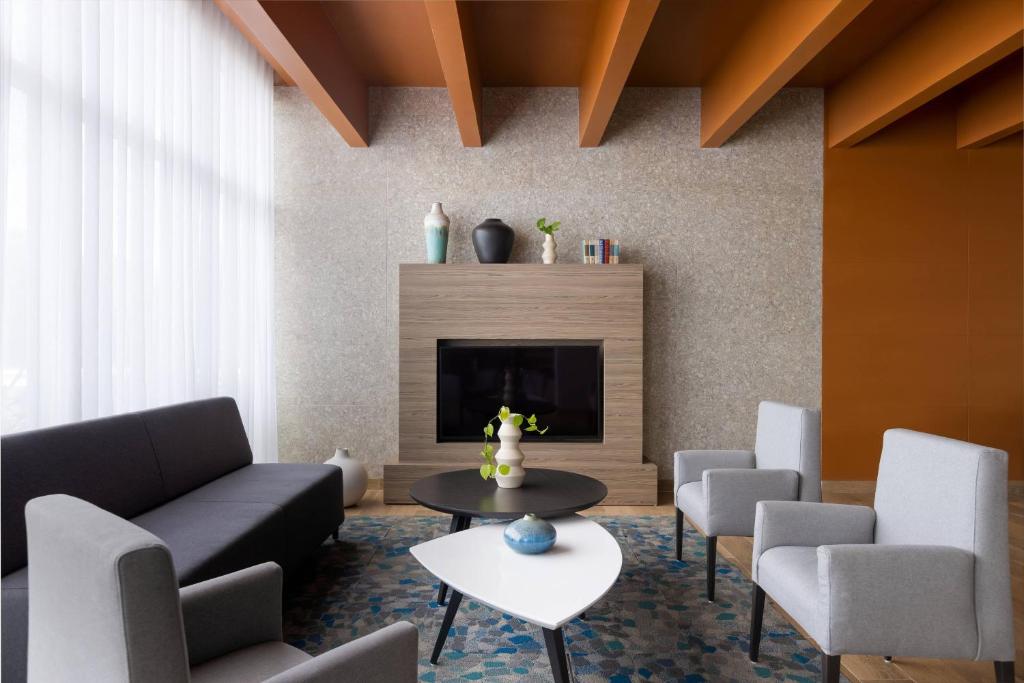 Posezení v ubytování Residence Inn by Marriott Merida
