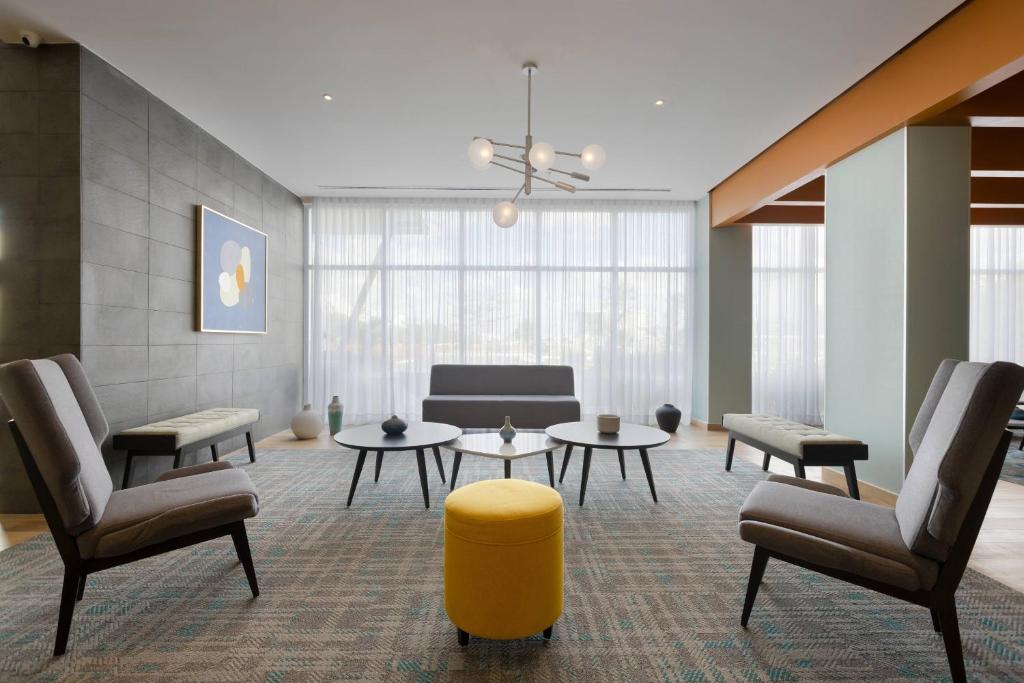Posezení v ubytování Residence Inn by Marriott Merida