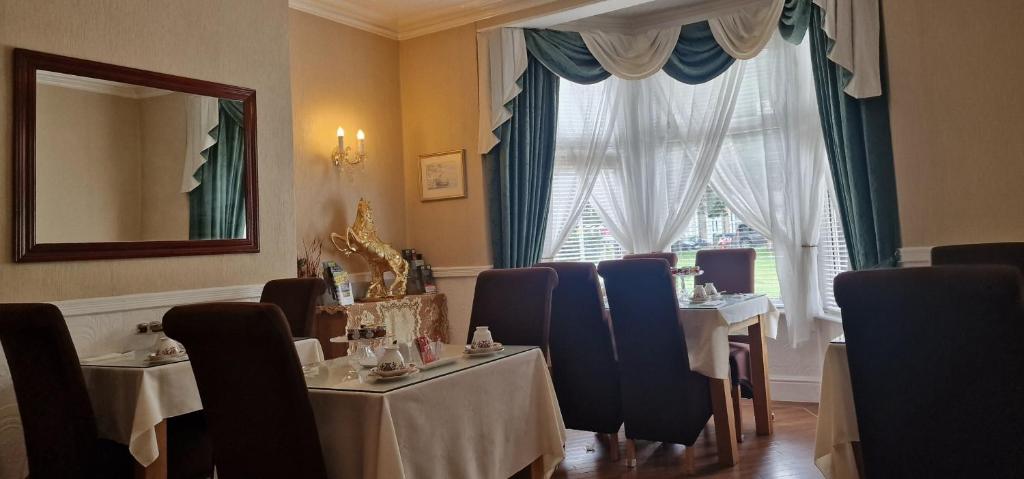 Diadem Hotel - Formerly The Shrewsbury Guest House - Standard Double Room