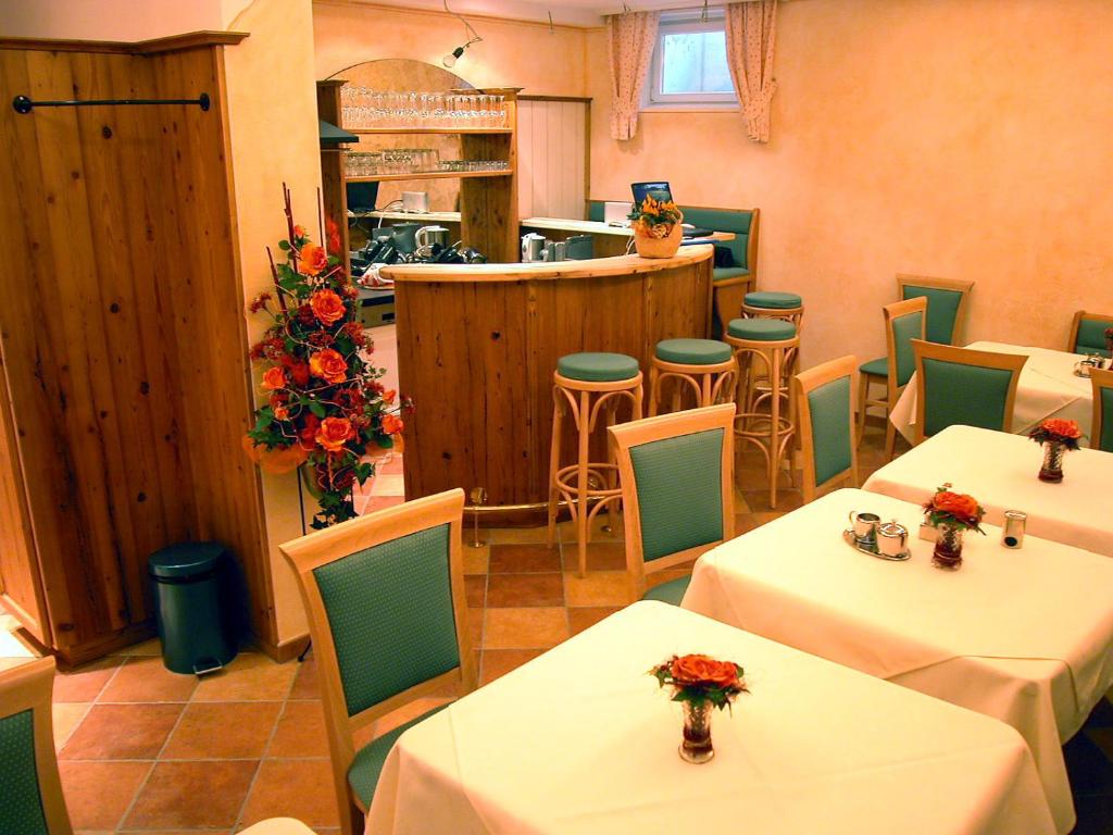 Restaurace v ubytování Pension Hiesel-Villa Untersbergblick