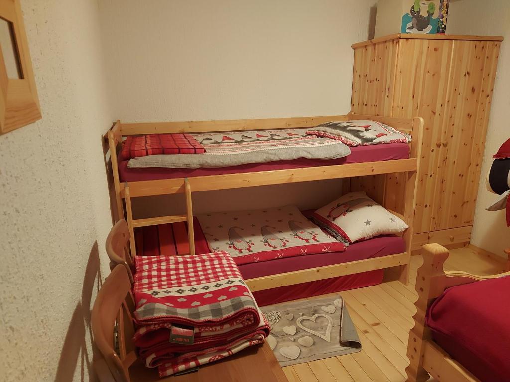 Postel nebo postele na pokoji v ubytování Apartma Escales -naselje Nune-Rogla