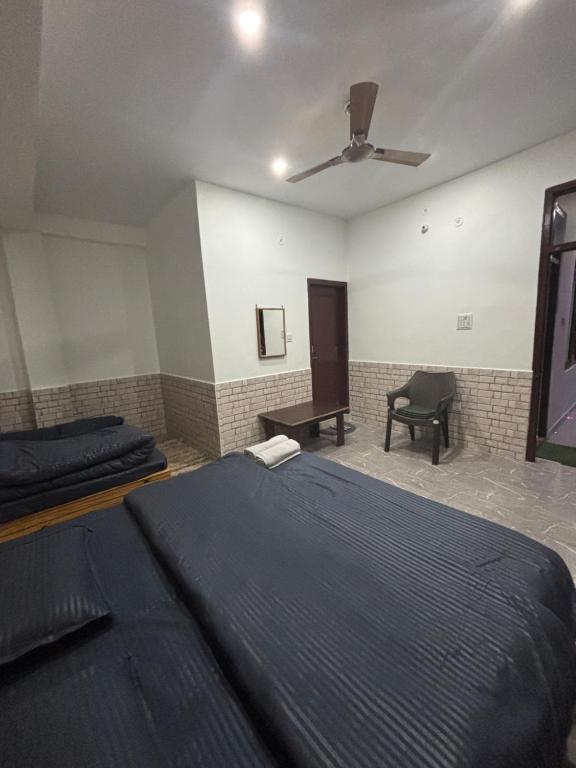 Kasolview Homestay and Peace Inn Cafe - Quadruple Room