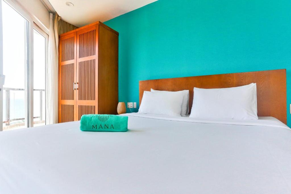 Grand Deluxe Double with Balcony Ocean View