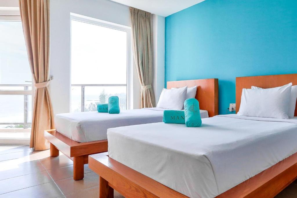 Executive Twin Room with Balcony Ocean View