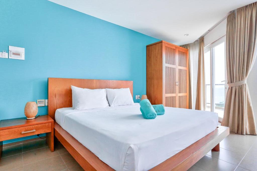 Family 2 Bedrooms with Balcony Ocean View