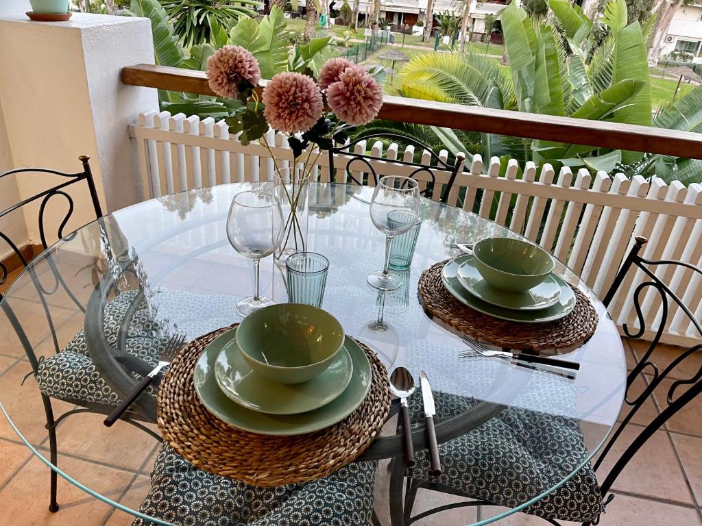 PUERTO BANUS POL Suite y HADA Suite - Studio Met Terras