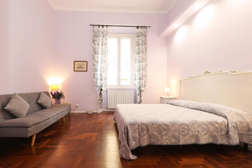 Arcudi Romance Home