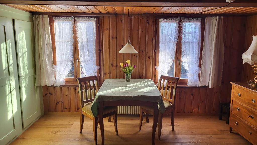 Afbeelding uit fotogalerij van Auszeit in Wattenwil