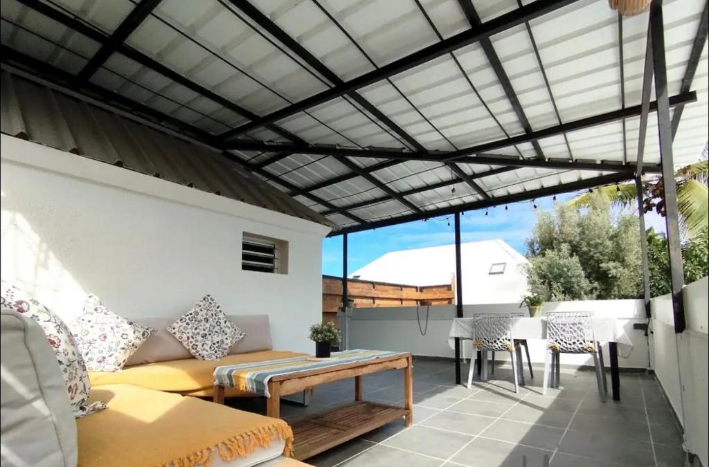 Posezení v ubytování la Terrasse des Ormeaux