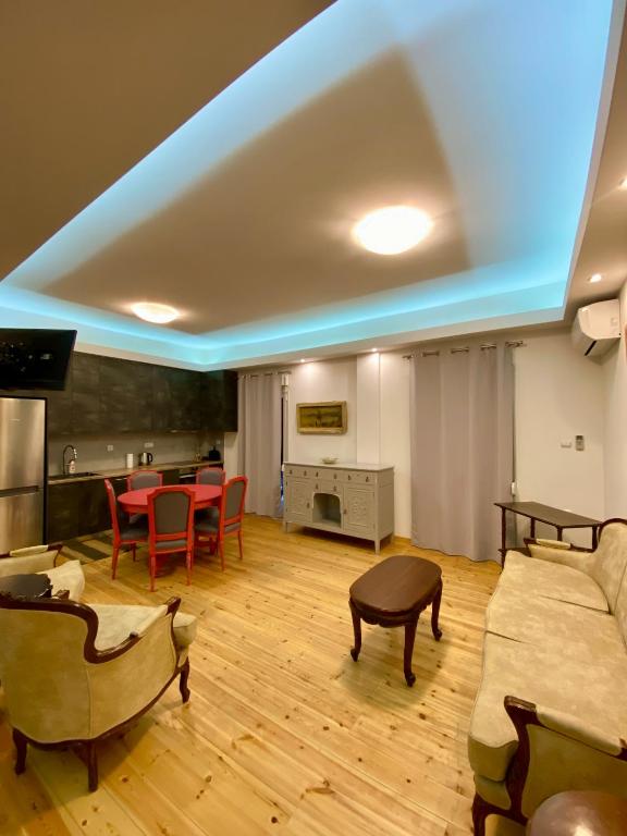 Athens Acropolis Living