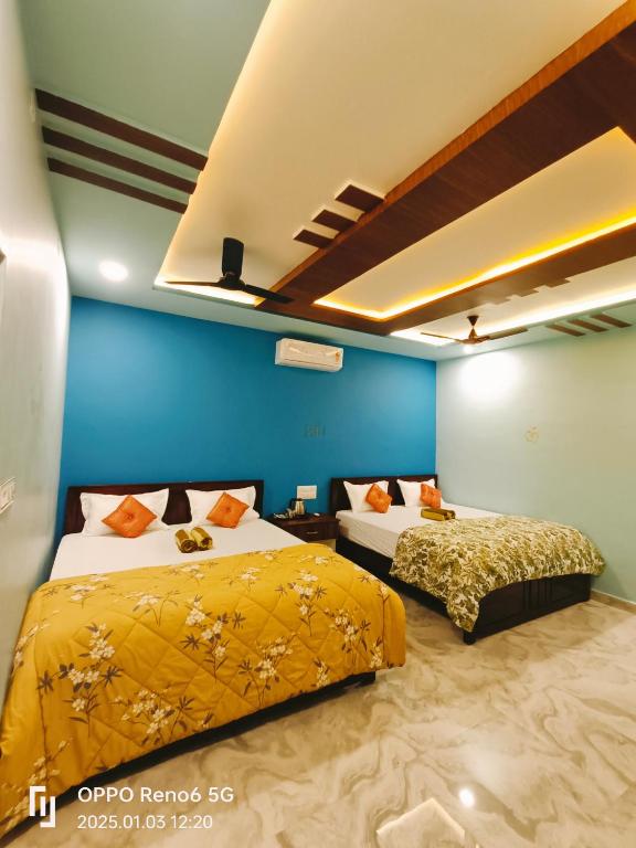 Dream Hampi Villa - Deluxe Family Room