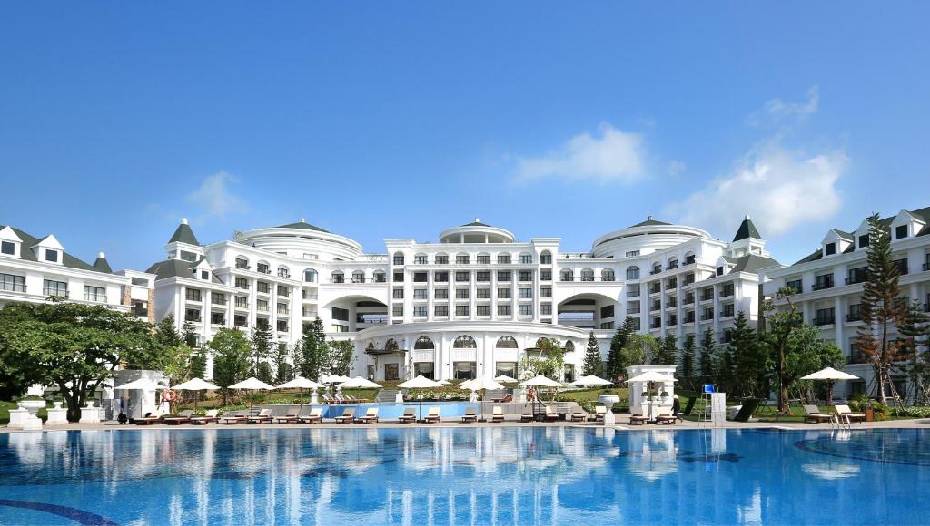 Vinpearl Resort & Spa Ha Long photo