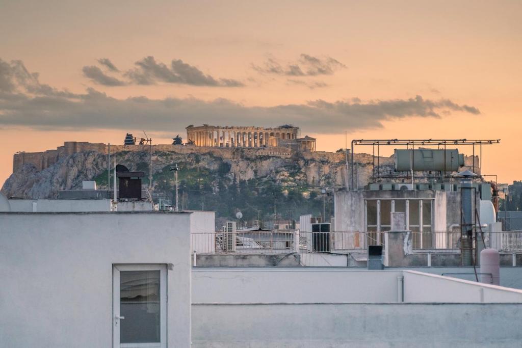 Sofokleous suite with Acropolis stunning view