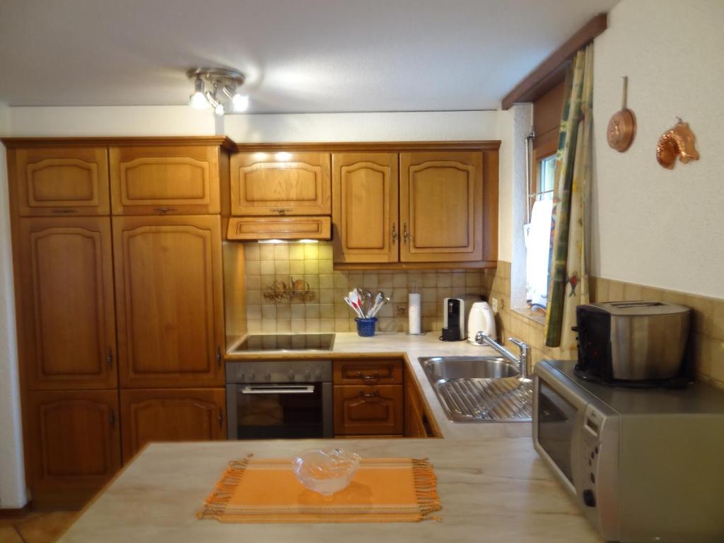 Kuchyň nebo kuchyňský kout v ubytování Haus Sarah