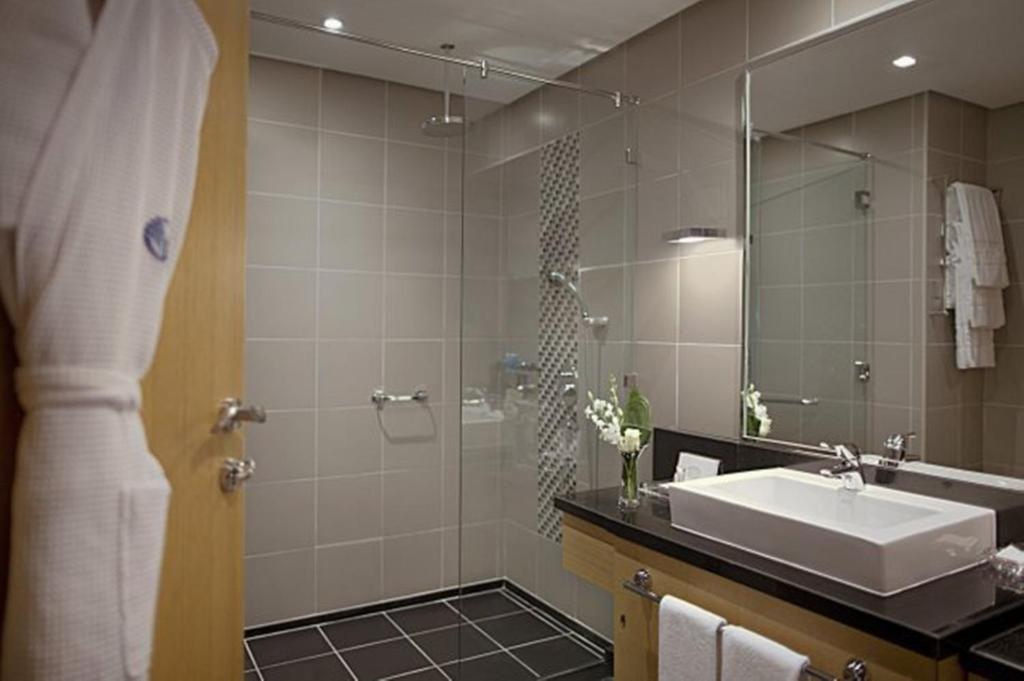 Hala Arjaan by Rotana, Deluxe Hotel Apartments - Resim 26