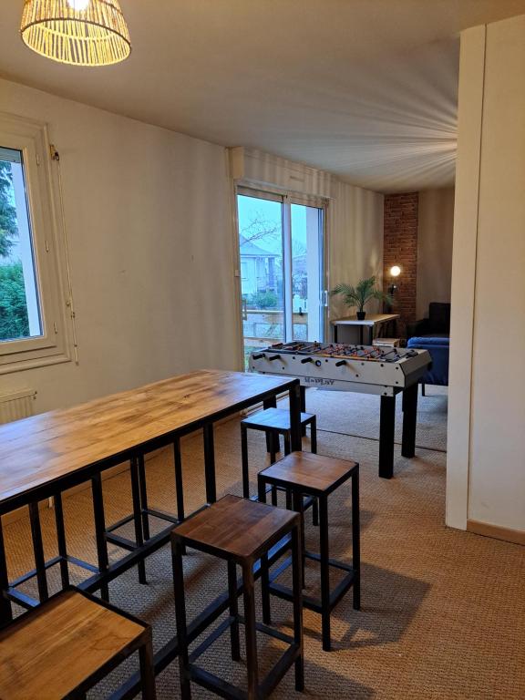 Posezení v ubytování Chambre dans maison en colocation