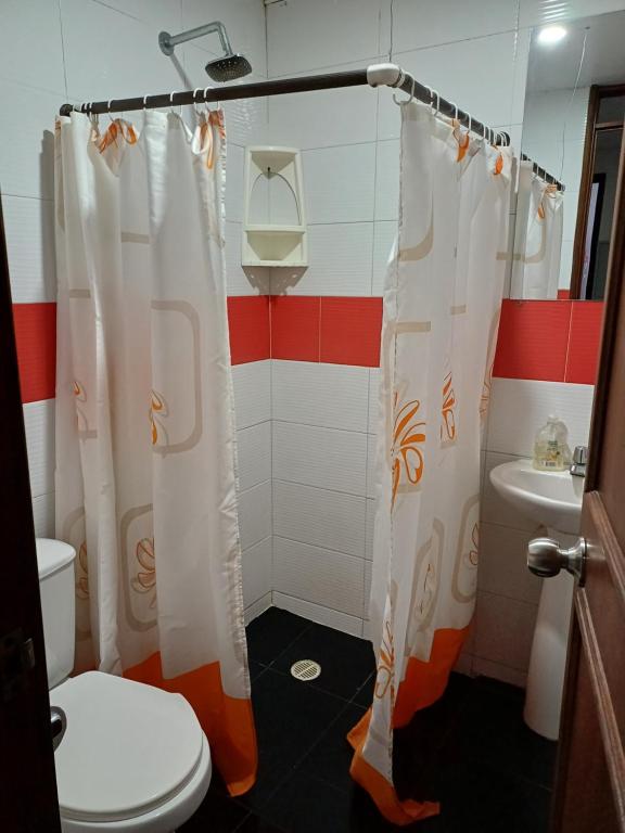 Koupelna v ubytování Casablanca Hostel Cali B&B