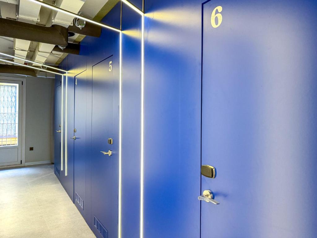 Coeo Hernan Ruiz Rooftop Pool Hostel - 17