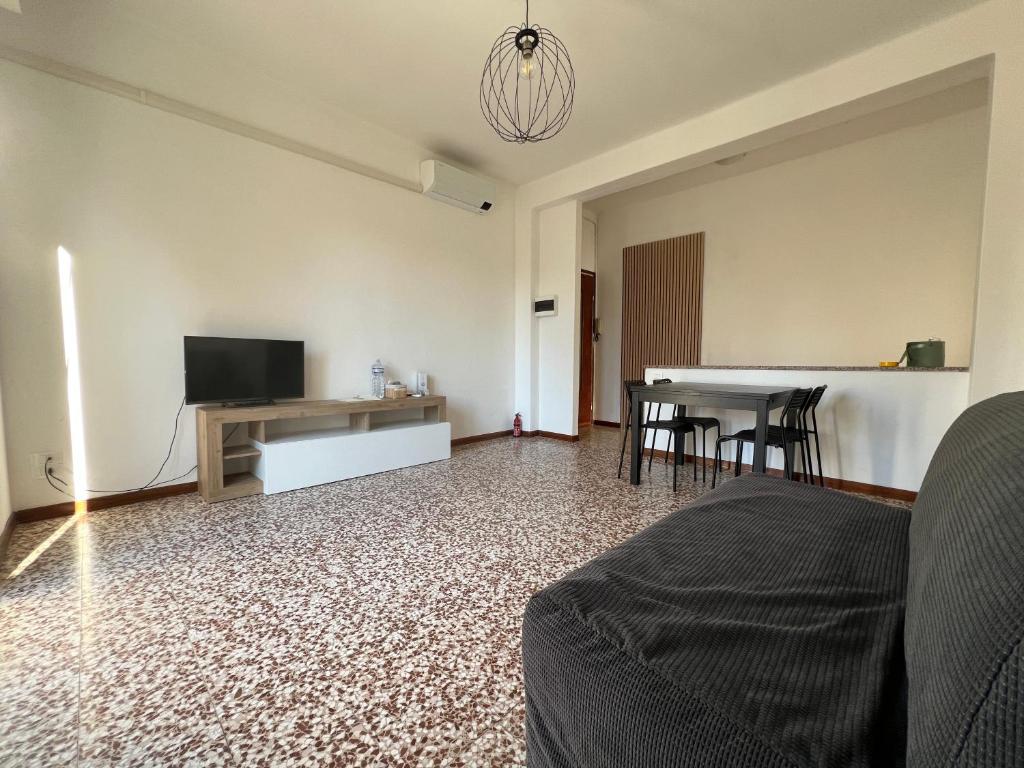 TV a/nebo společenská místnost v ubytování O&R Home Crema