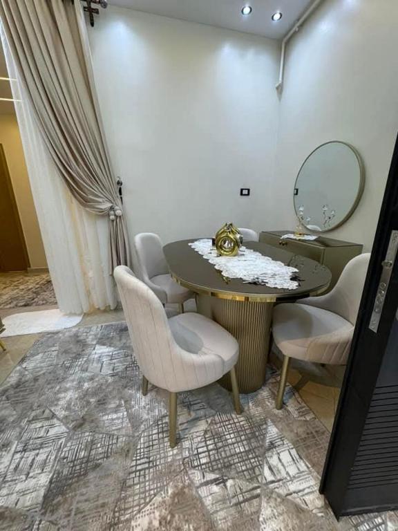 Heliopolis - Appartement De Deux Chambres