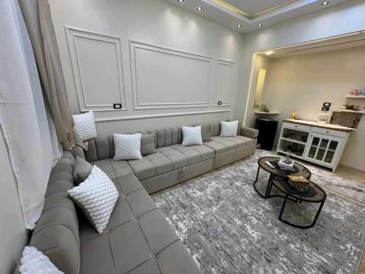 Heliopolis - Housity