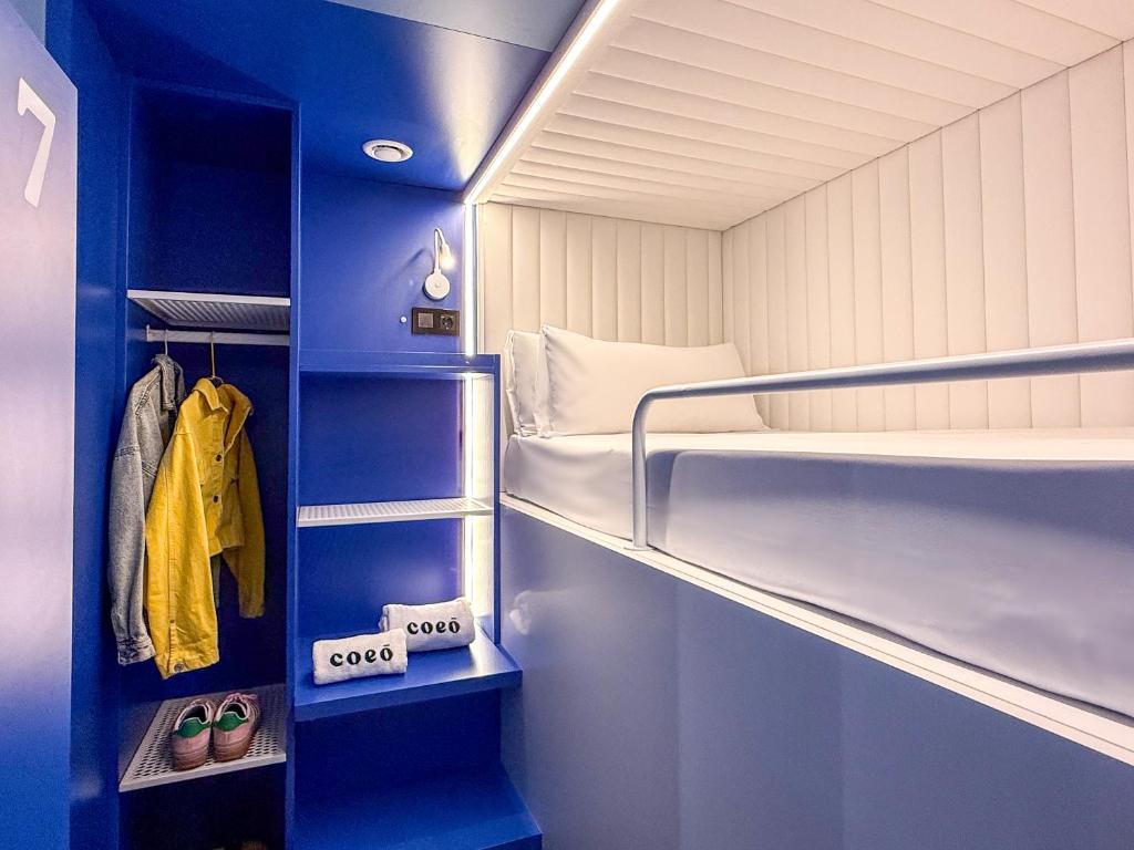 Coeo Hernan Ruiz Rooftop Pool Hostel - 14