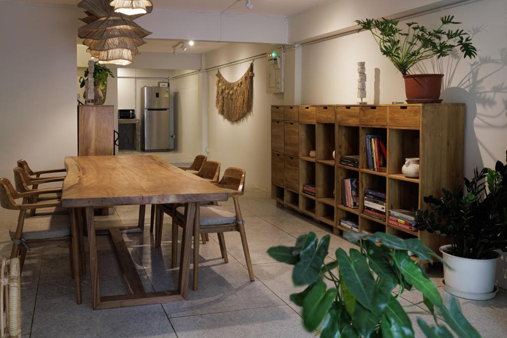 امکانات baan nuit Bangkok Stayhouse - تصویر ۴