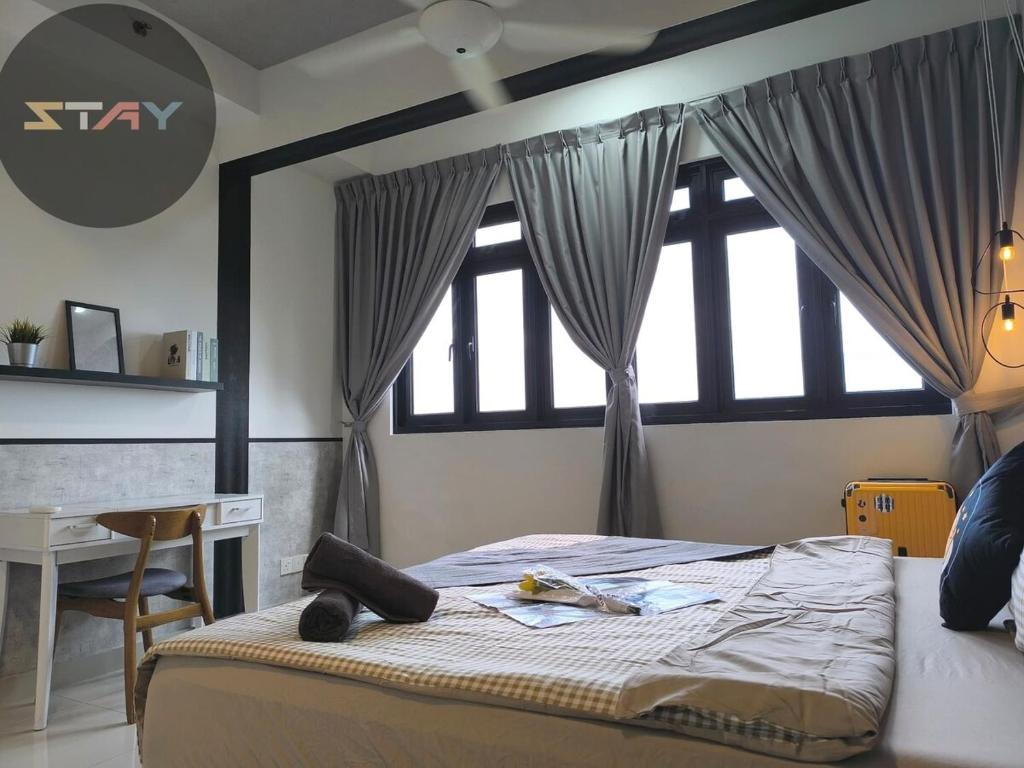 Posezení v ubytování Meridin Sovo Modern Grey Tone 2BED Poolview BySTAY