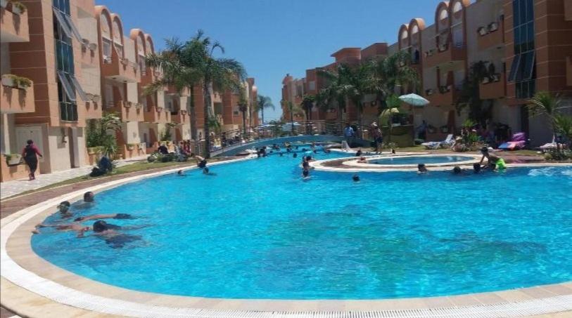 Bazén v ubytování Apartment with pool in Sousse nebo v jeho okolí