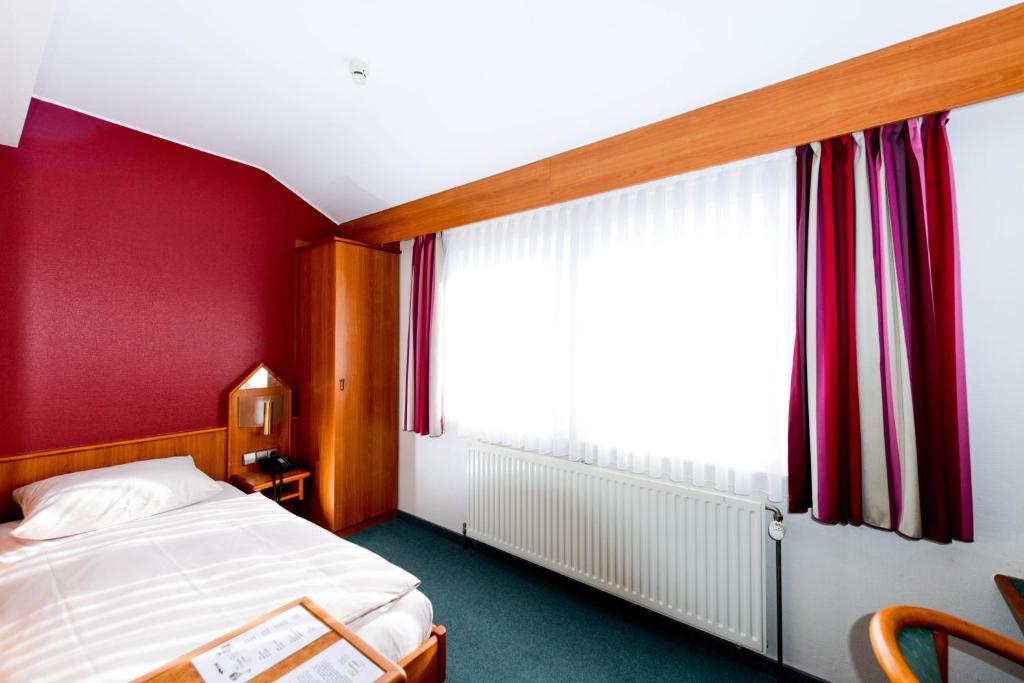 Hotel Christophe Colomb - Resim 15