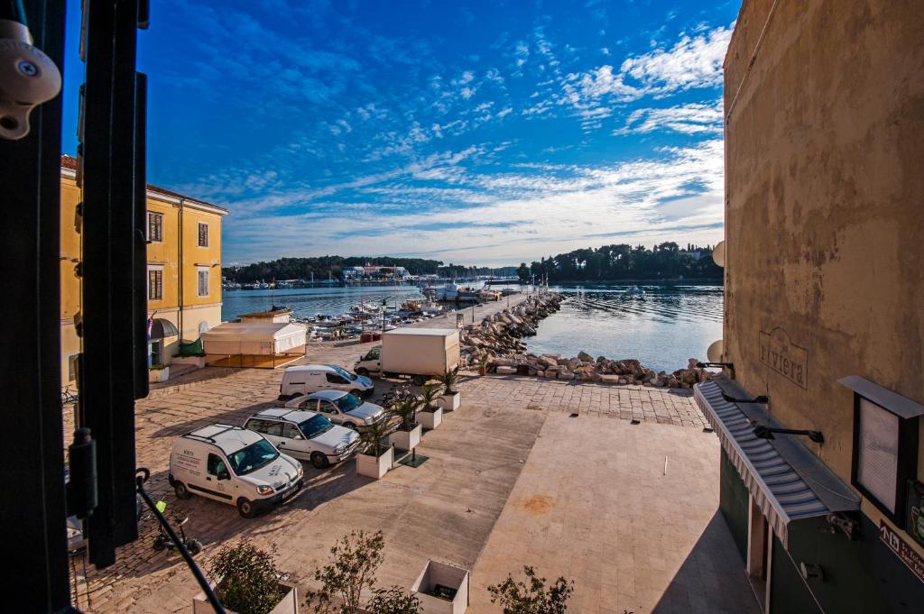 Residence PORTA ANTICA Centro Storico - Doppelzimmer Mit Sea View - Anhang Gebäude