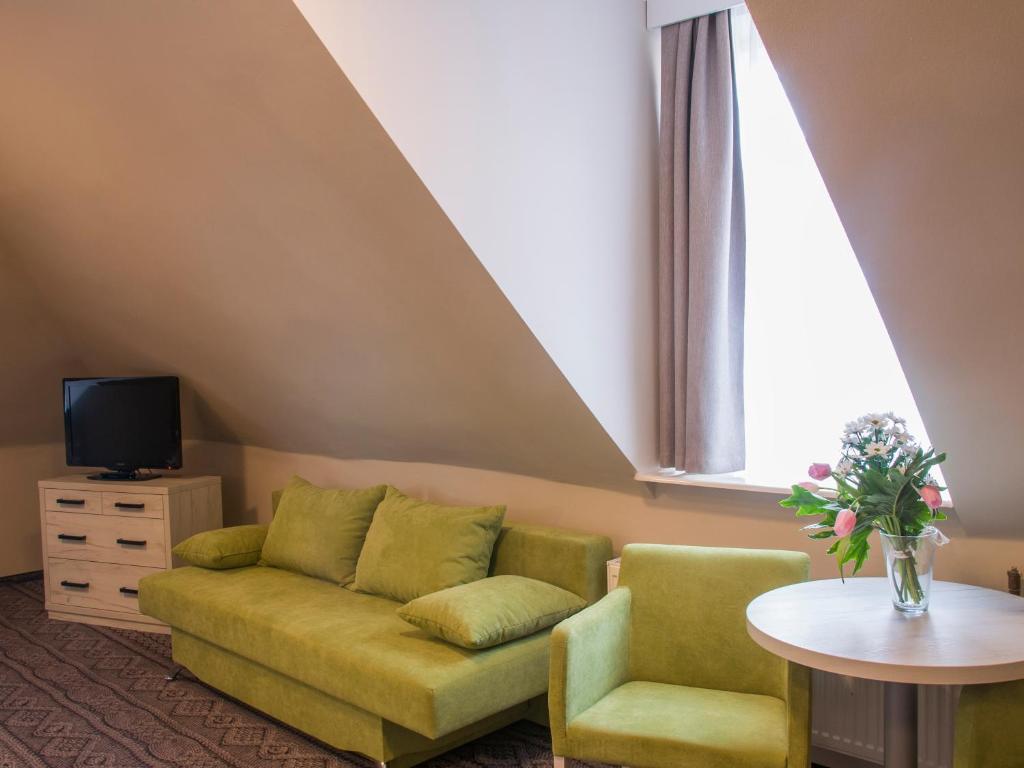 Hotel *** NAT Krynica Zdrój - 三级工作室