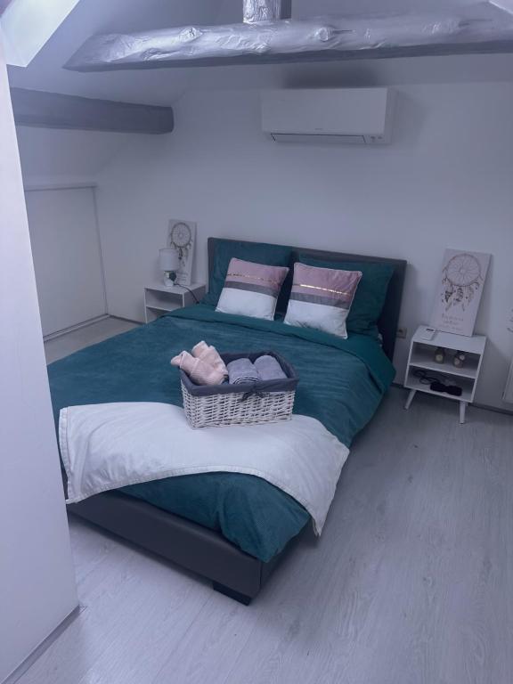 Postel nebo postele na pokoji v ubytování Sybelle appart