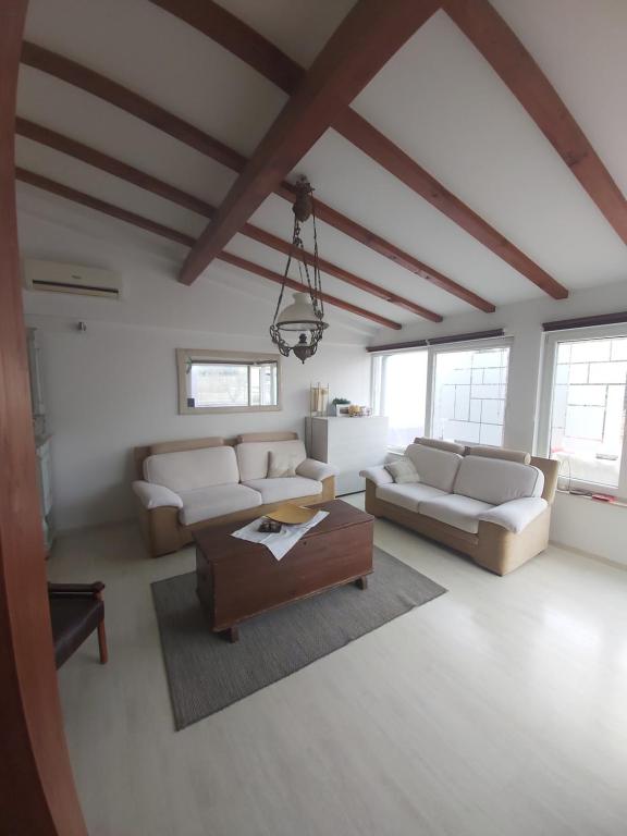 Imagem da galeria de Apartman Luce with shared pool em Zadar