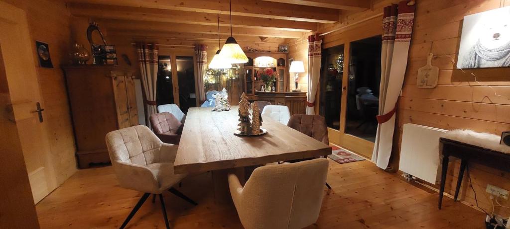 Fotografie z fotogalerie ubytování Chambre d'hôtes L'ours Bleu v destinaci Les Diablerets