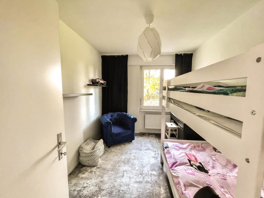 Postel nebo postele na pokoji v ubytování Modern apartment in top location