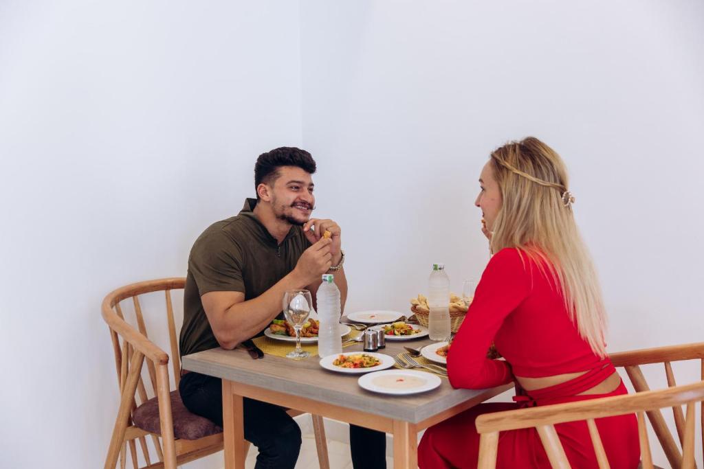 Sky Star Hotel free shuttle to Hurghada City Center - 5