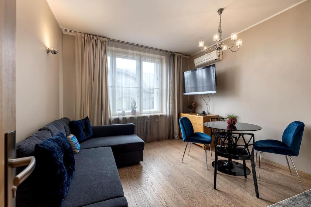 Posezení v ubytování Classic 1-bedroom apartment in Old Town Riga