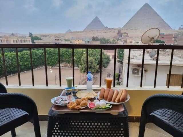 Fotografie z fotogalerie ubytování Berlin -pyramids view v Káhiře