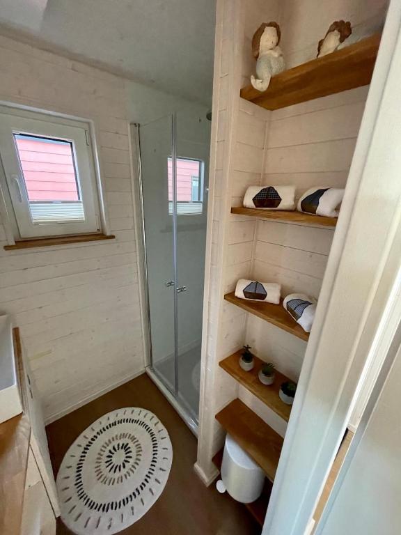 Fotografie z fotogalerie ubytování Hausboot Lillemor Burgtiefe v destinaci Fehmarn