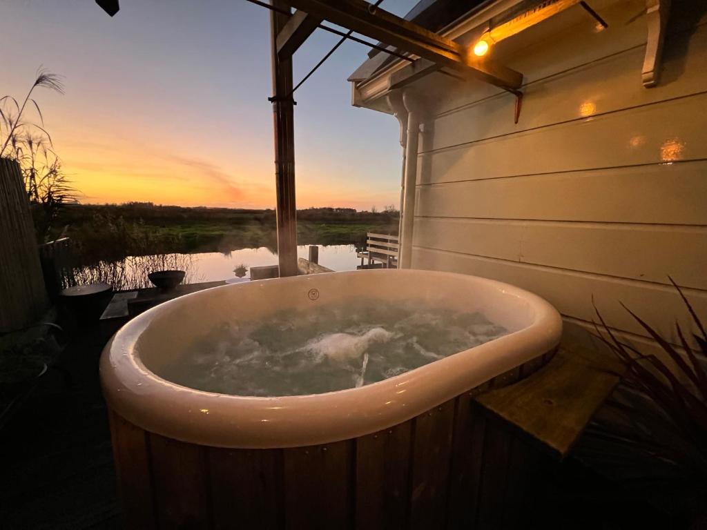 Romantic Dutch hideaway