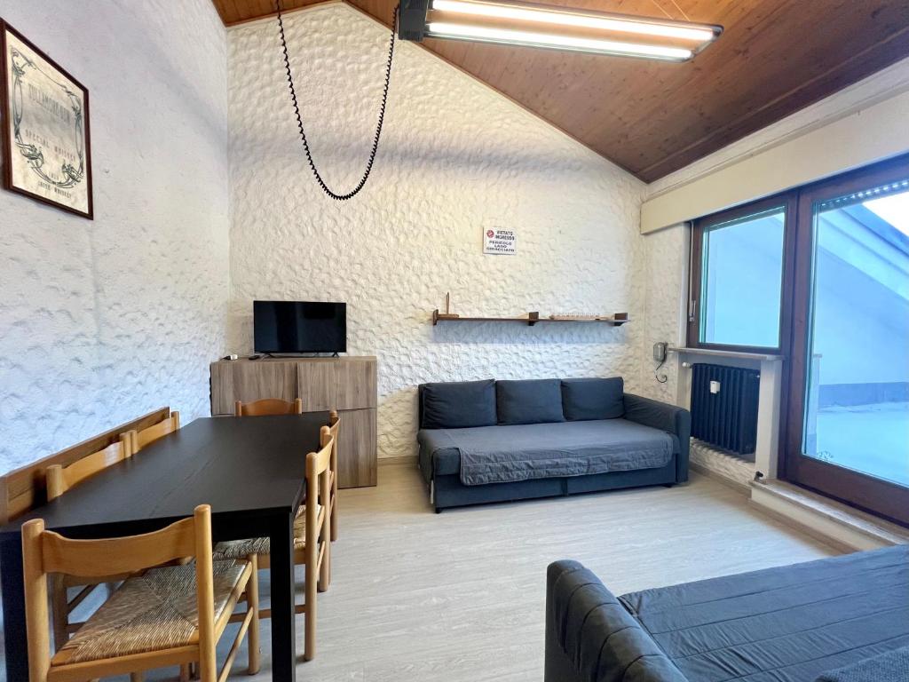 Trilocale Nardis 215, Madonna di Campiglio — foto della struttura 5