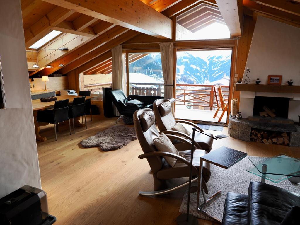Posezení v ubytování Penthouse Apartment Guimauve 312